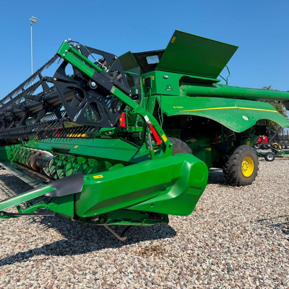 Комбайн John Deere - S780, 2022 (+ жниварка, візок)