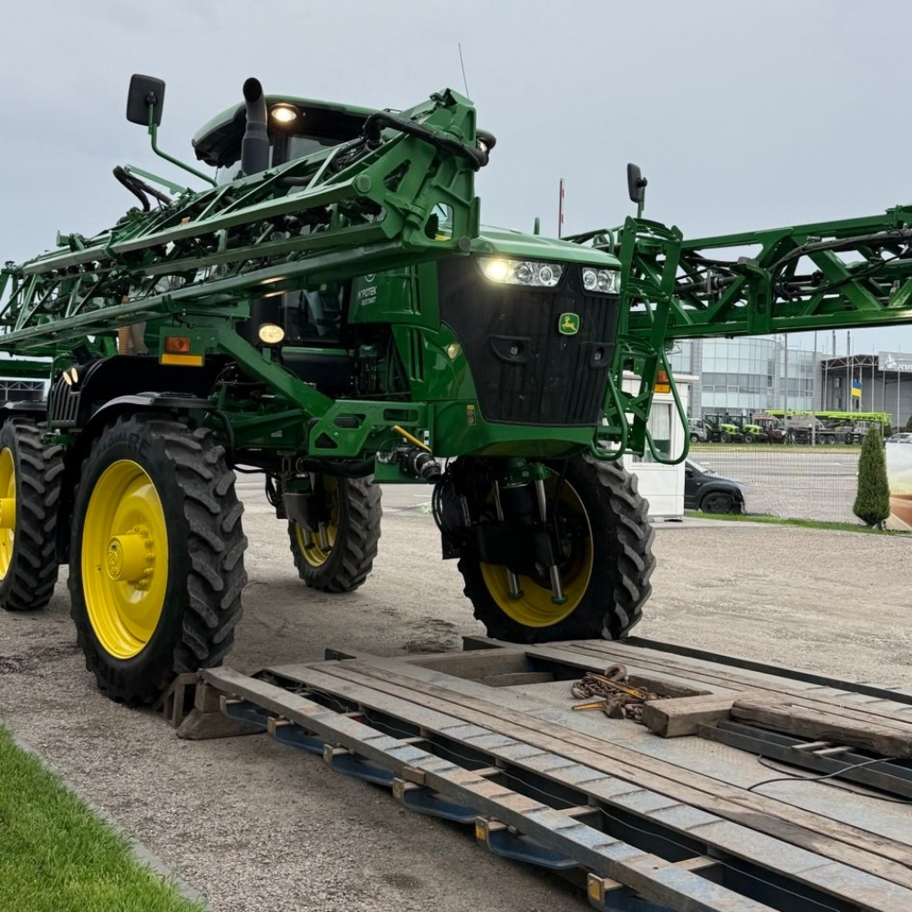Обприскувач John Deere - R4038, 2014