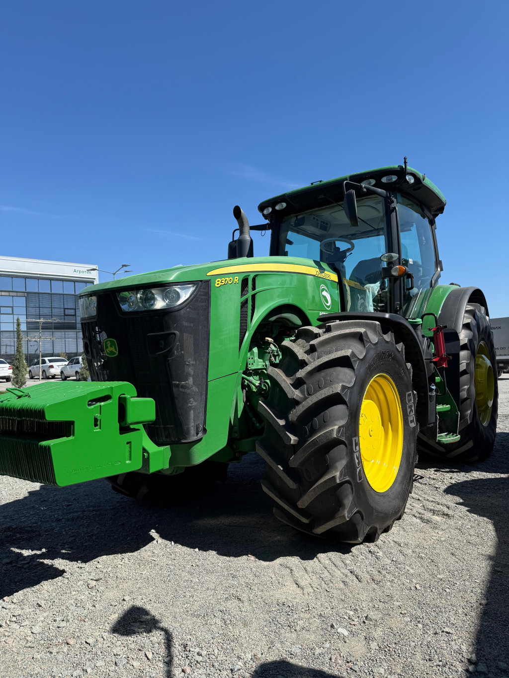 Трактор John Deere - 8370R, 2017