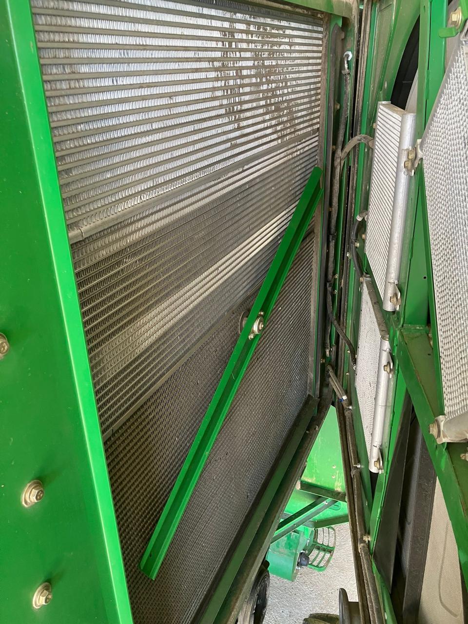 Комбайн John Deere - S660i, 2012 + жниварка,  візок