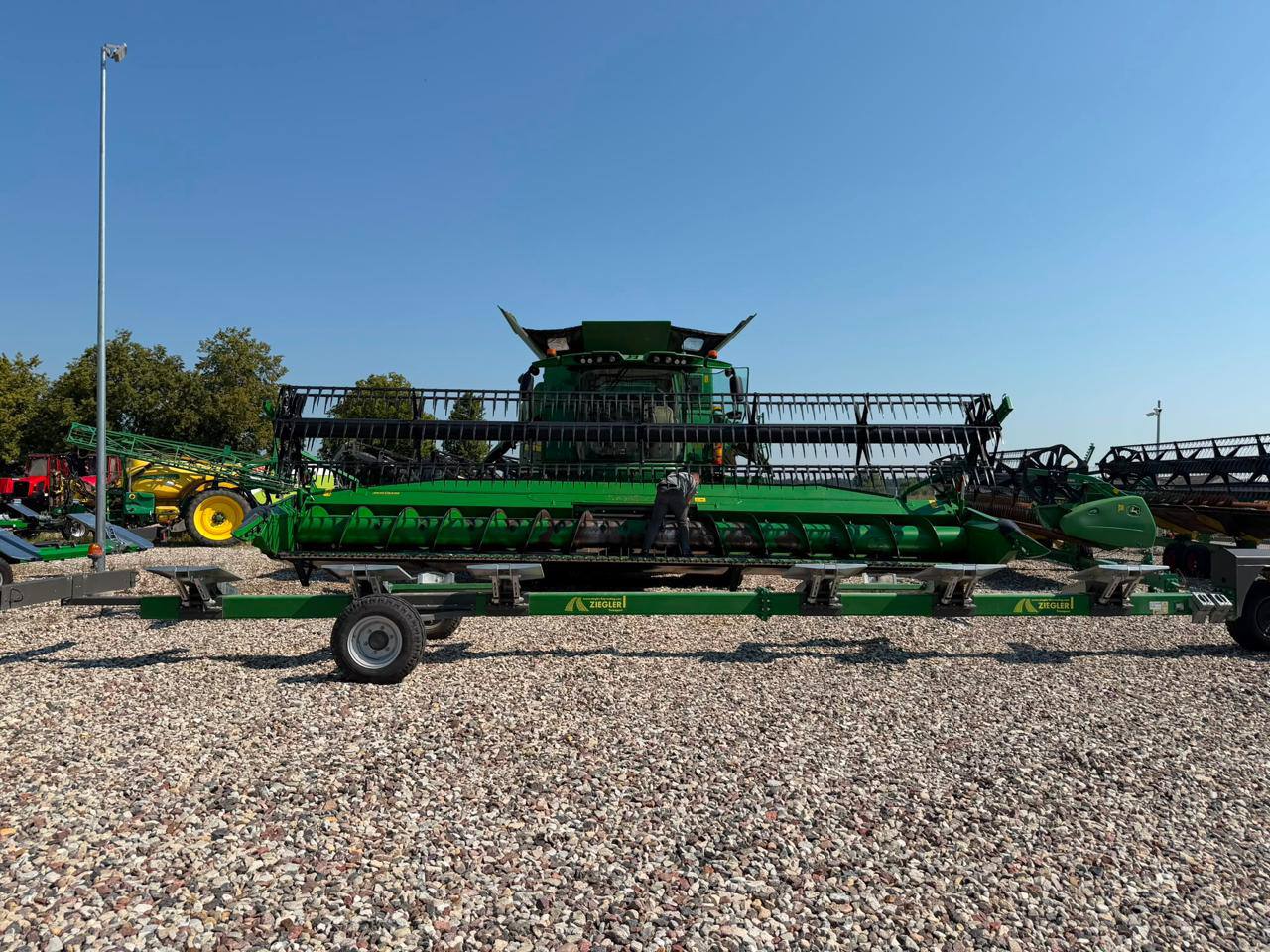 Комбайн John Deere - S780i, 2022 (+жниварка та візок)
