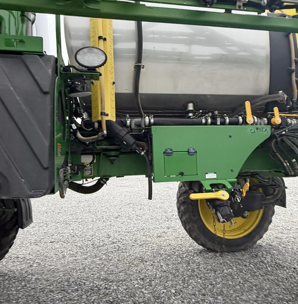 Обприскувач John Deere - R4038, 2021
