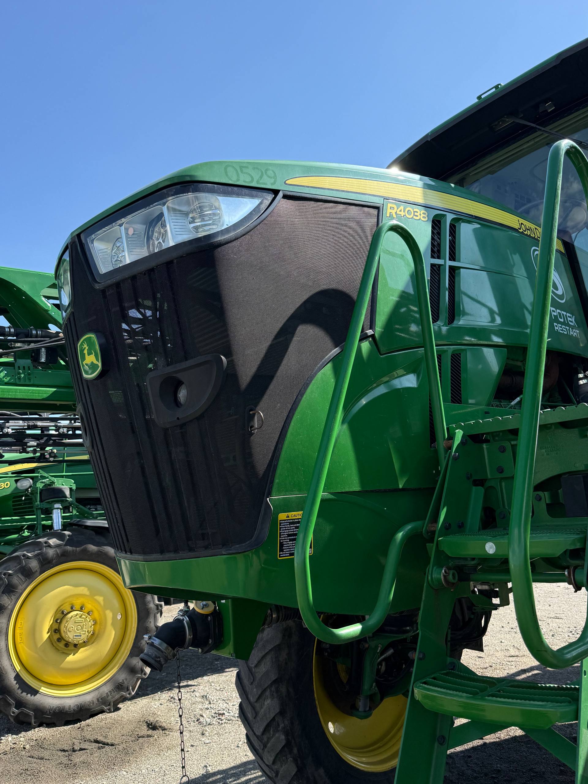 Опрыскиватель John Deere - R4038, 2021