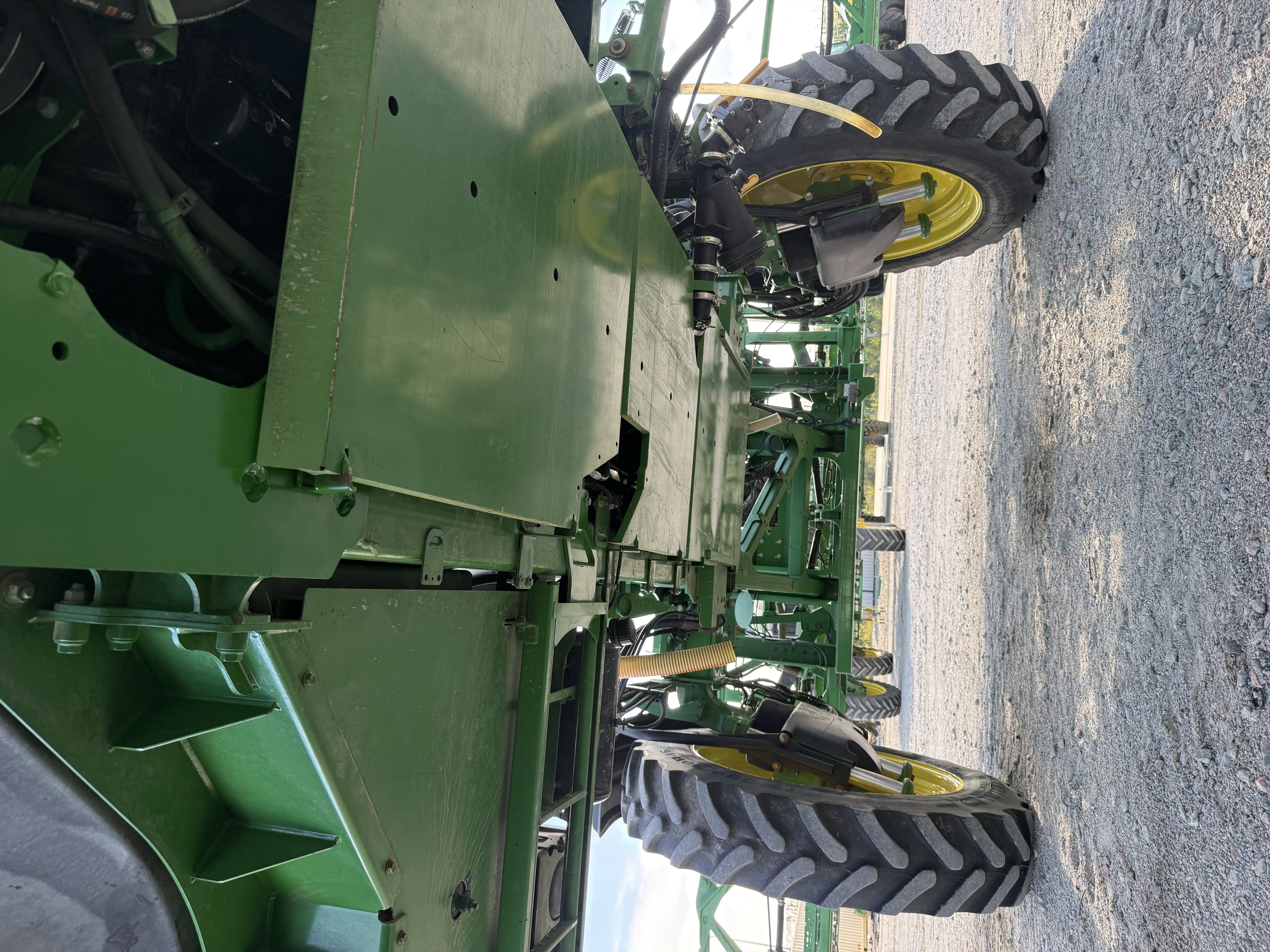 Обприскувач John Deere - R4038, 2015