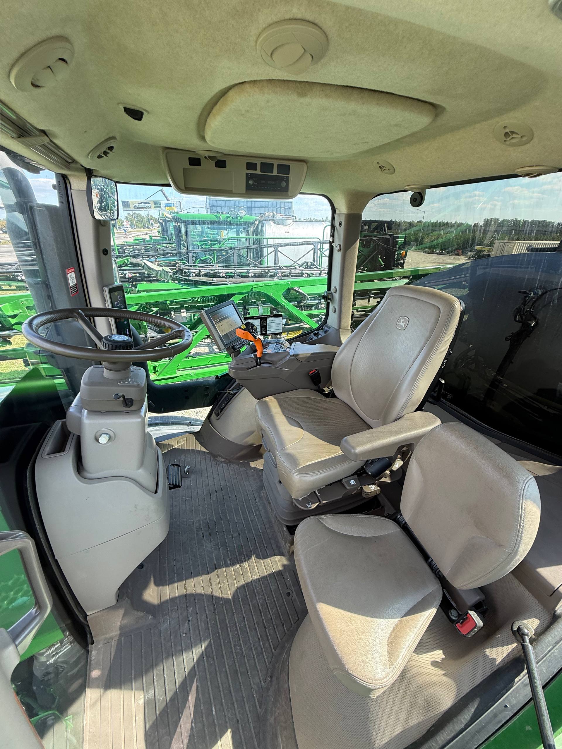 Опрыскиватель John Deere - R4038, 2021