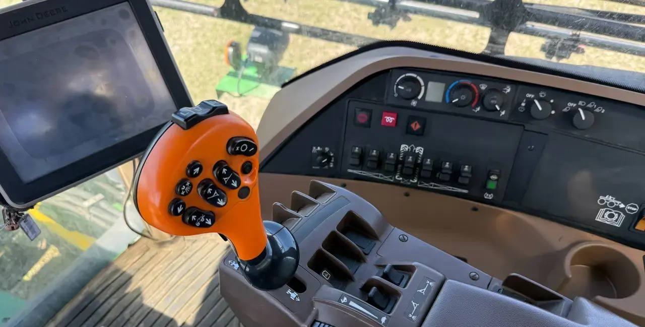 Обприскувач John Deere - 4830, 2013
