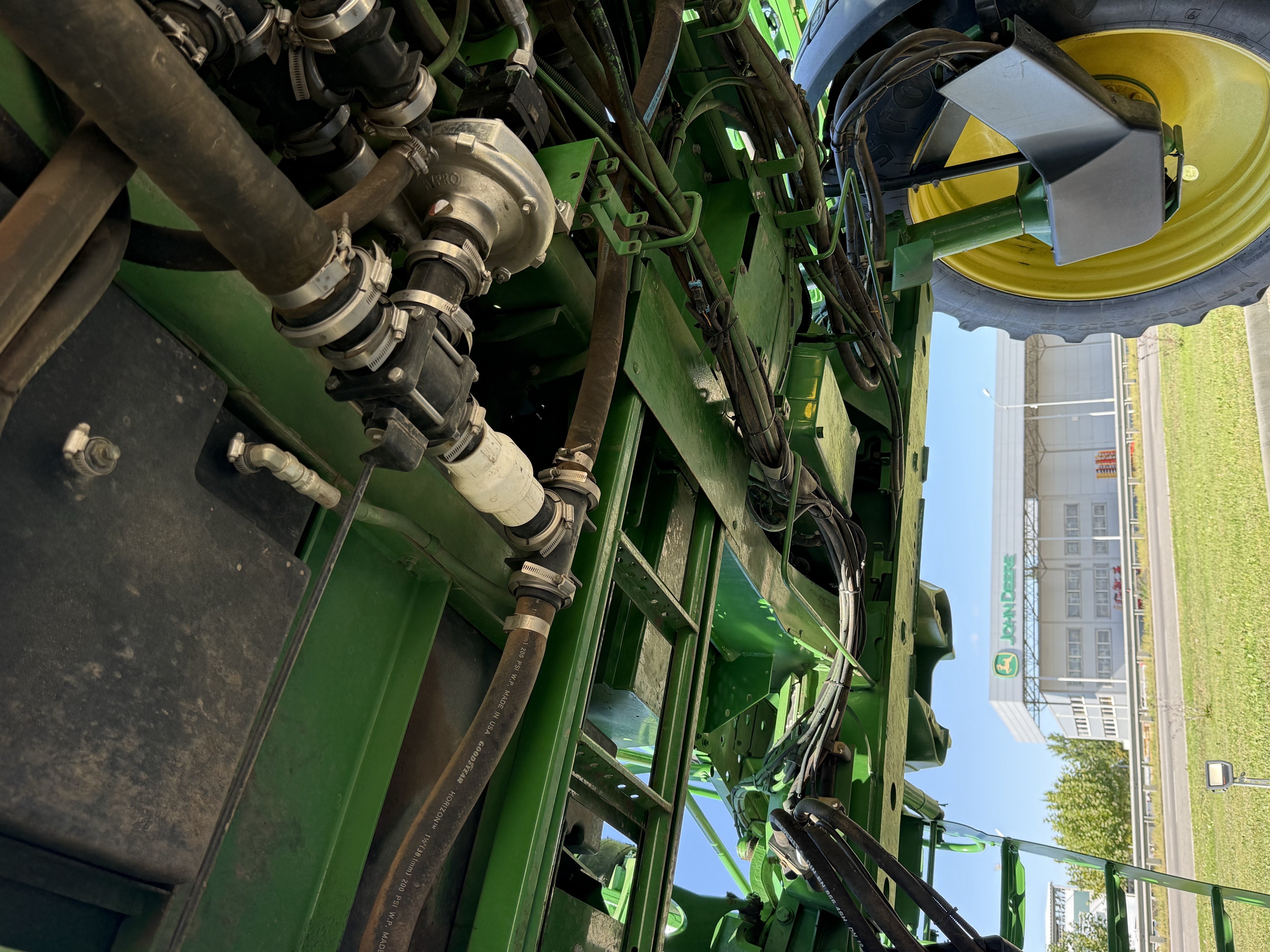 Опрыскиватель John Deere - 4830, 2012
