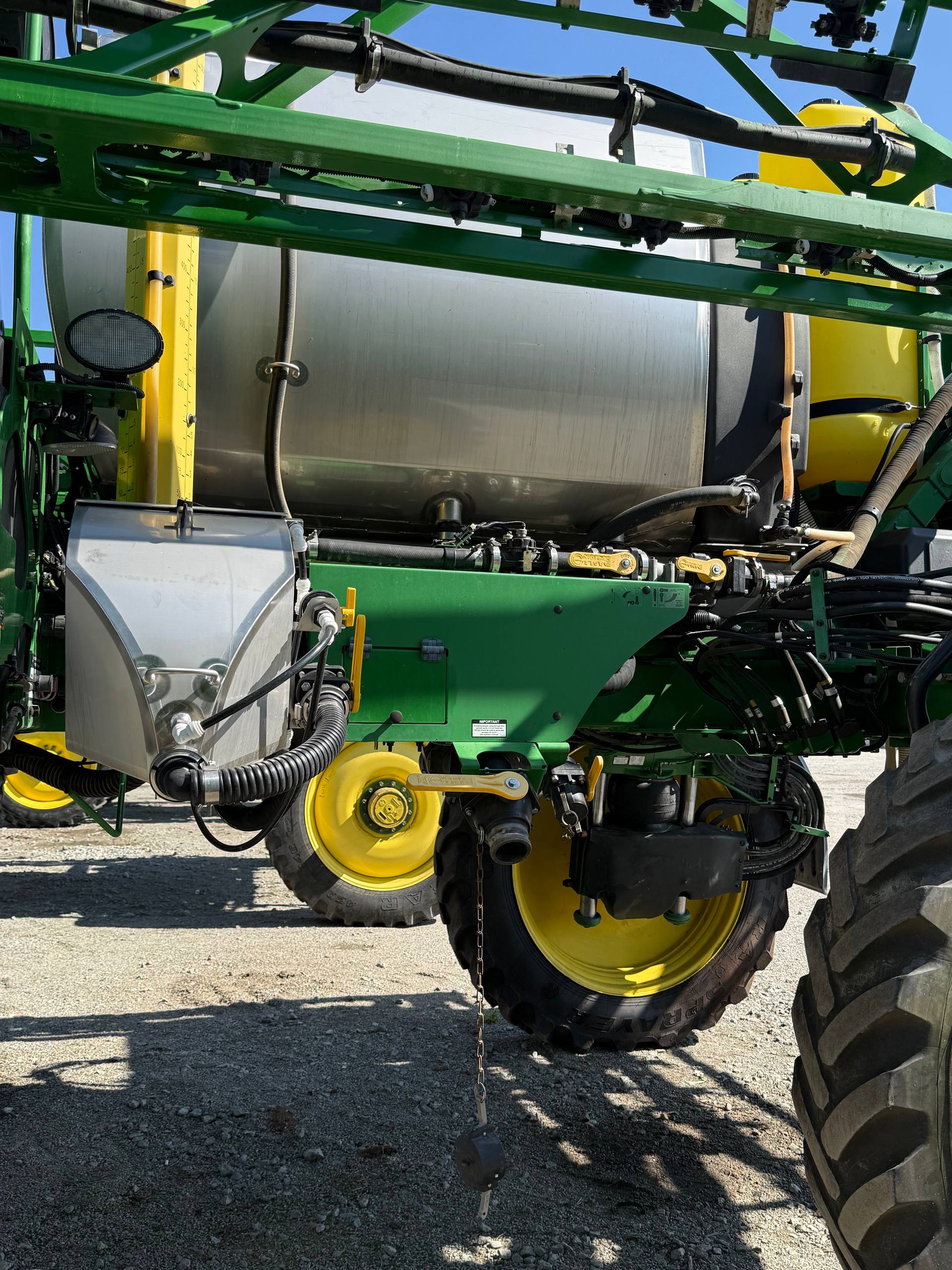 Опрыскиватель John Deere - R4038, 2021