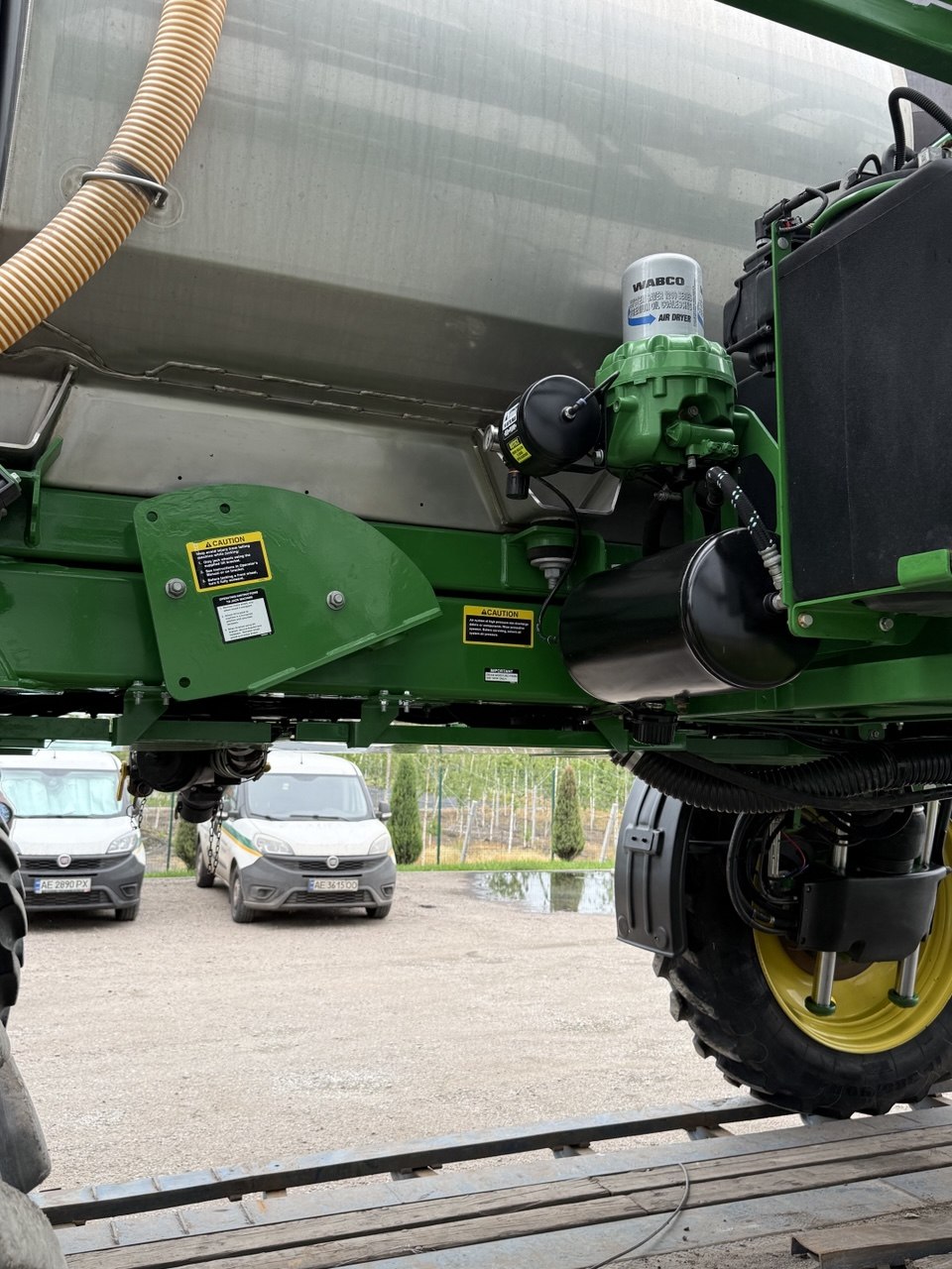 Обприскувач John Deere - R4038, 2014
