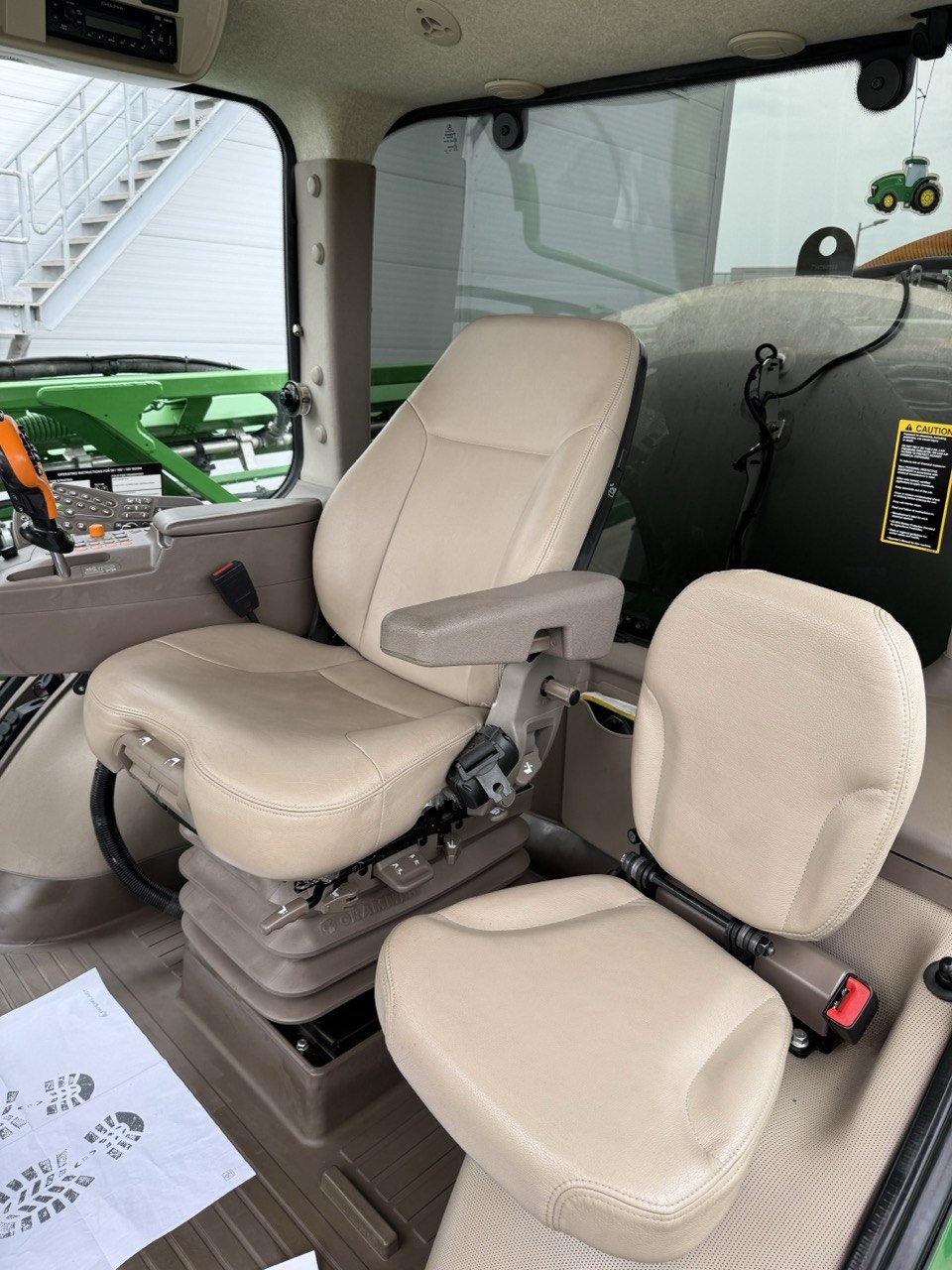 Обприскувач John Deere - R4038, 2014