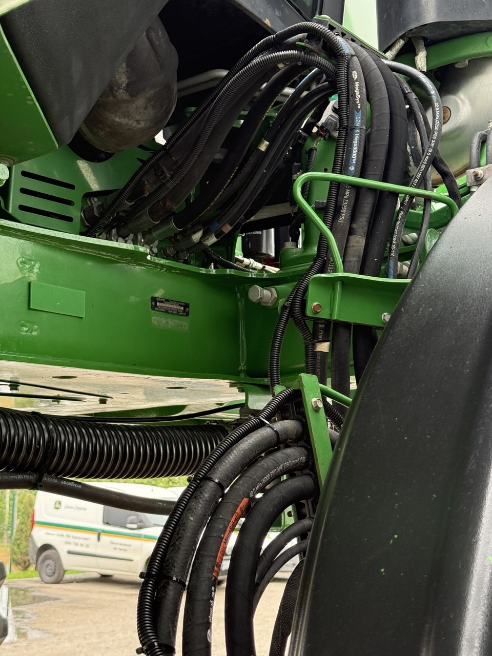 Обприскувач John Deere - R4038, 2014