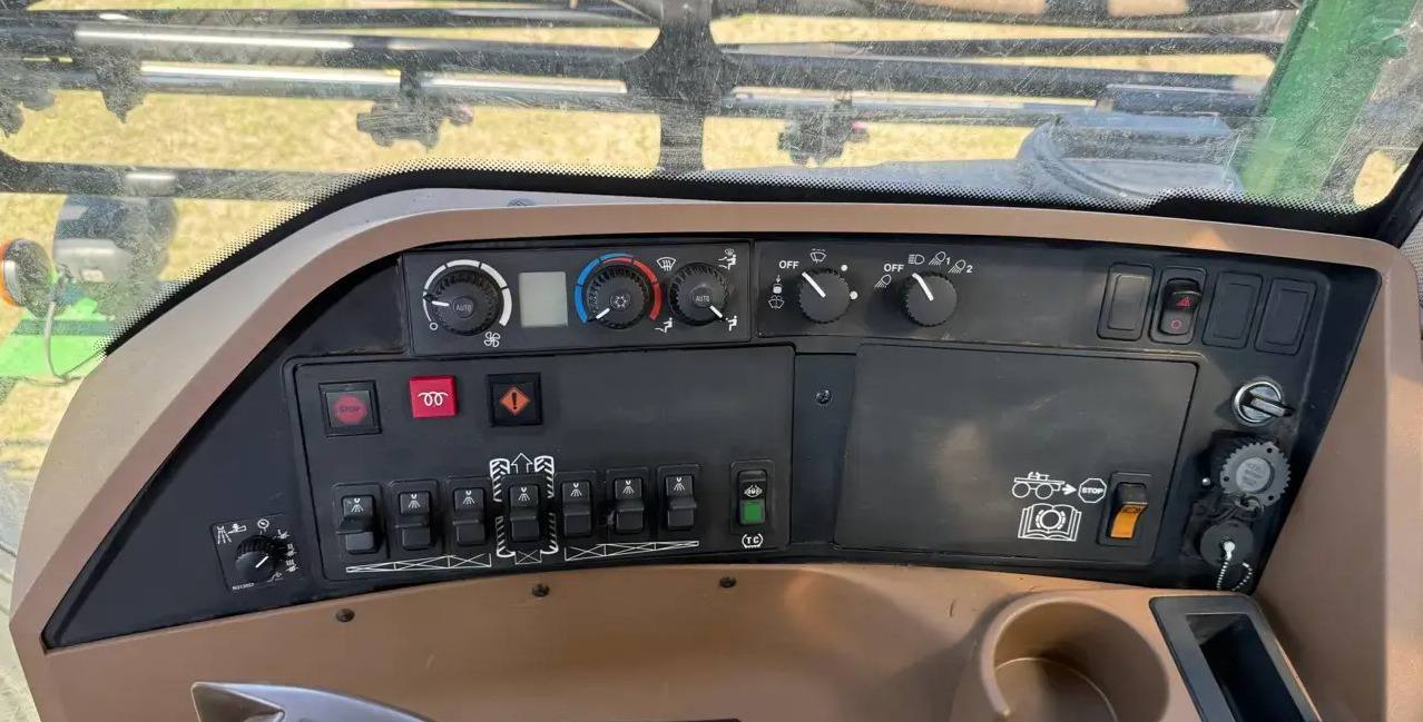 Обприскувач John Deere - 4830, 2013