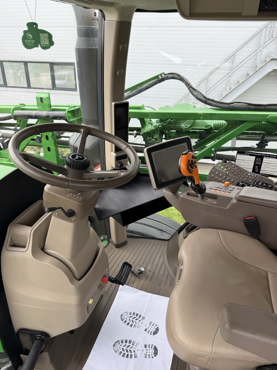 Обприскувач John Deere - R4038, 2014