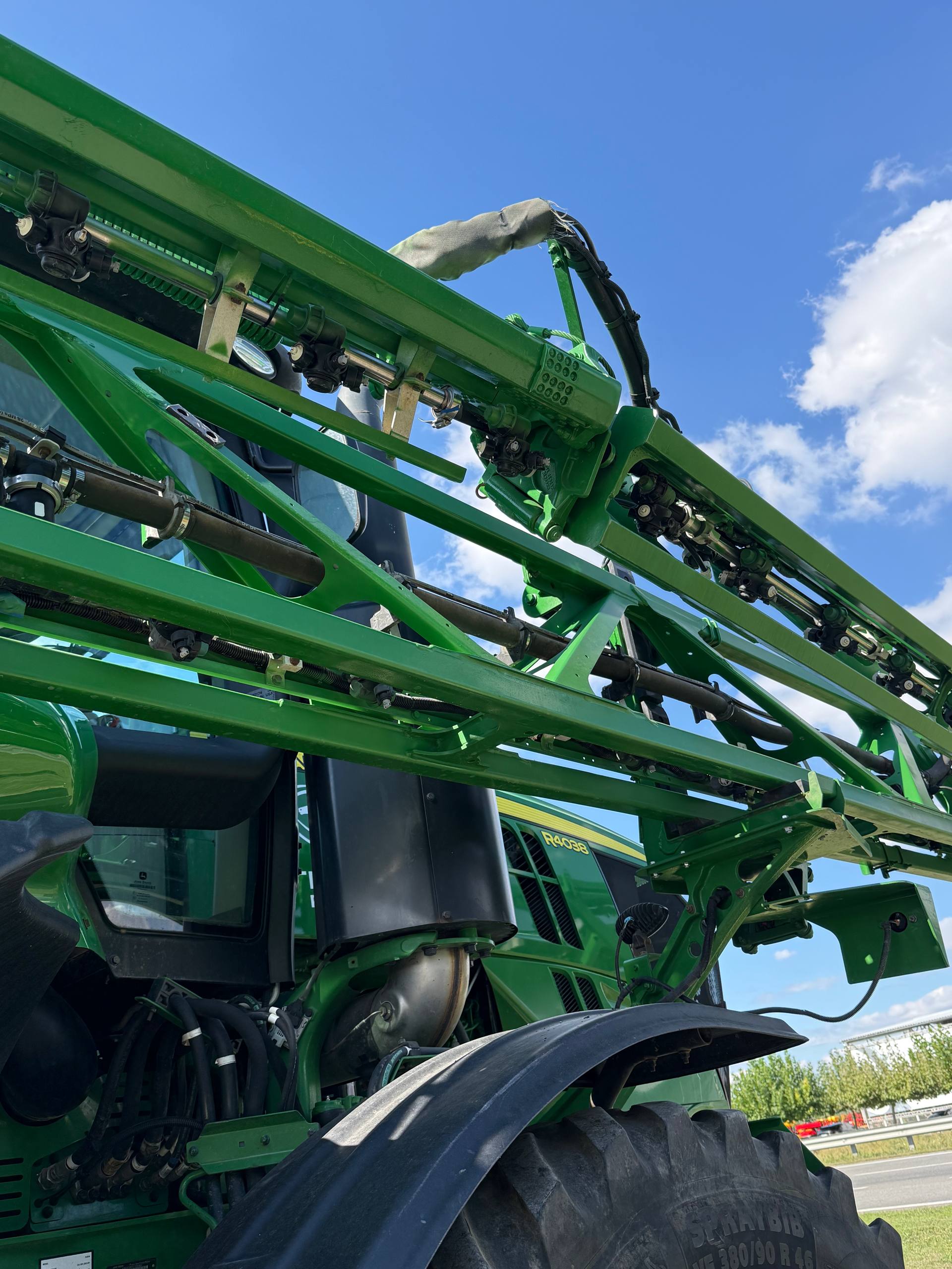 Опрыскиватель John Deere - R4038, 2021