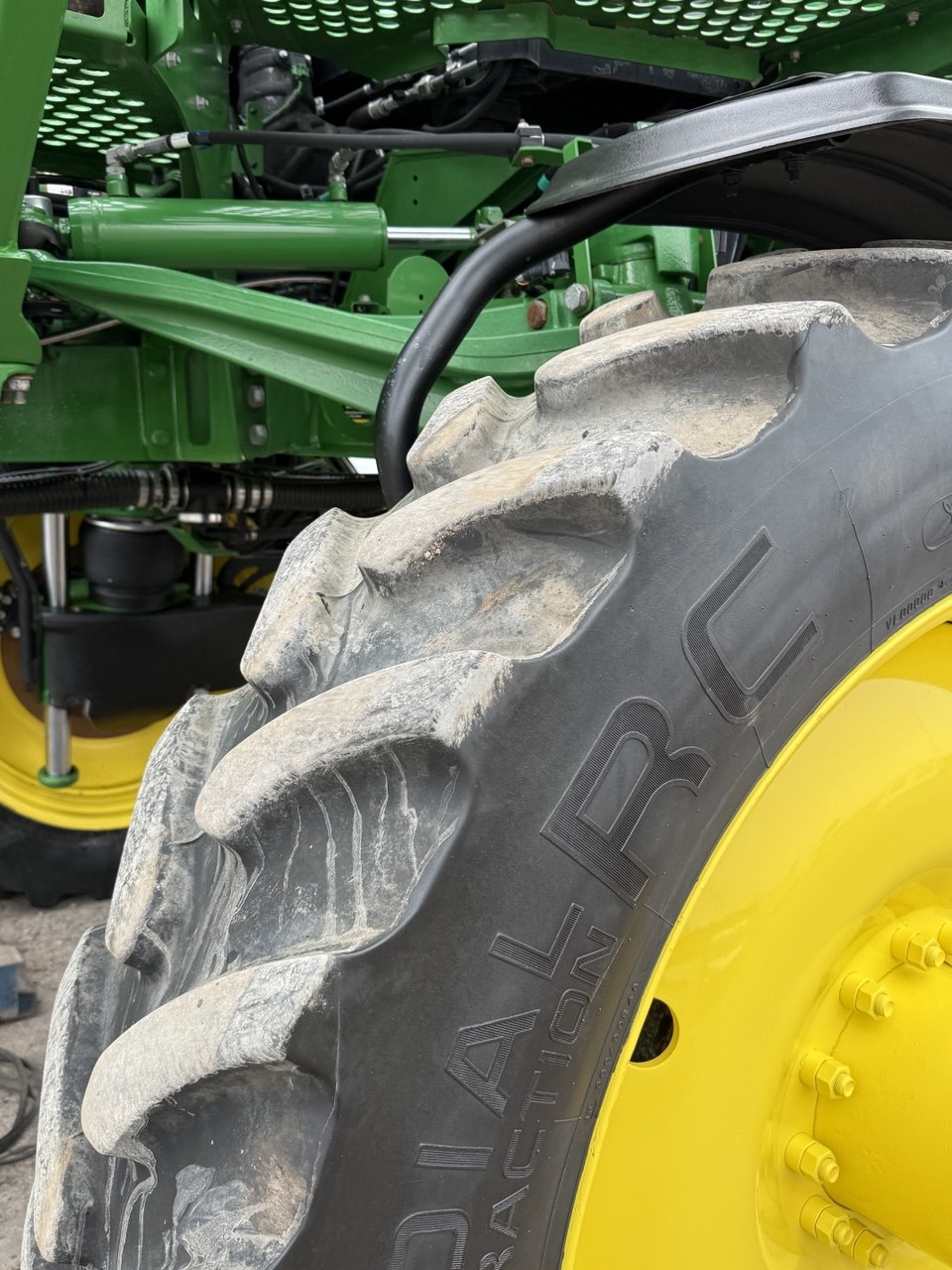 Обприскувач John Deere - R4038, 2014