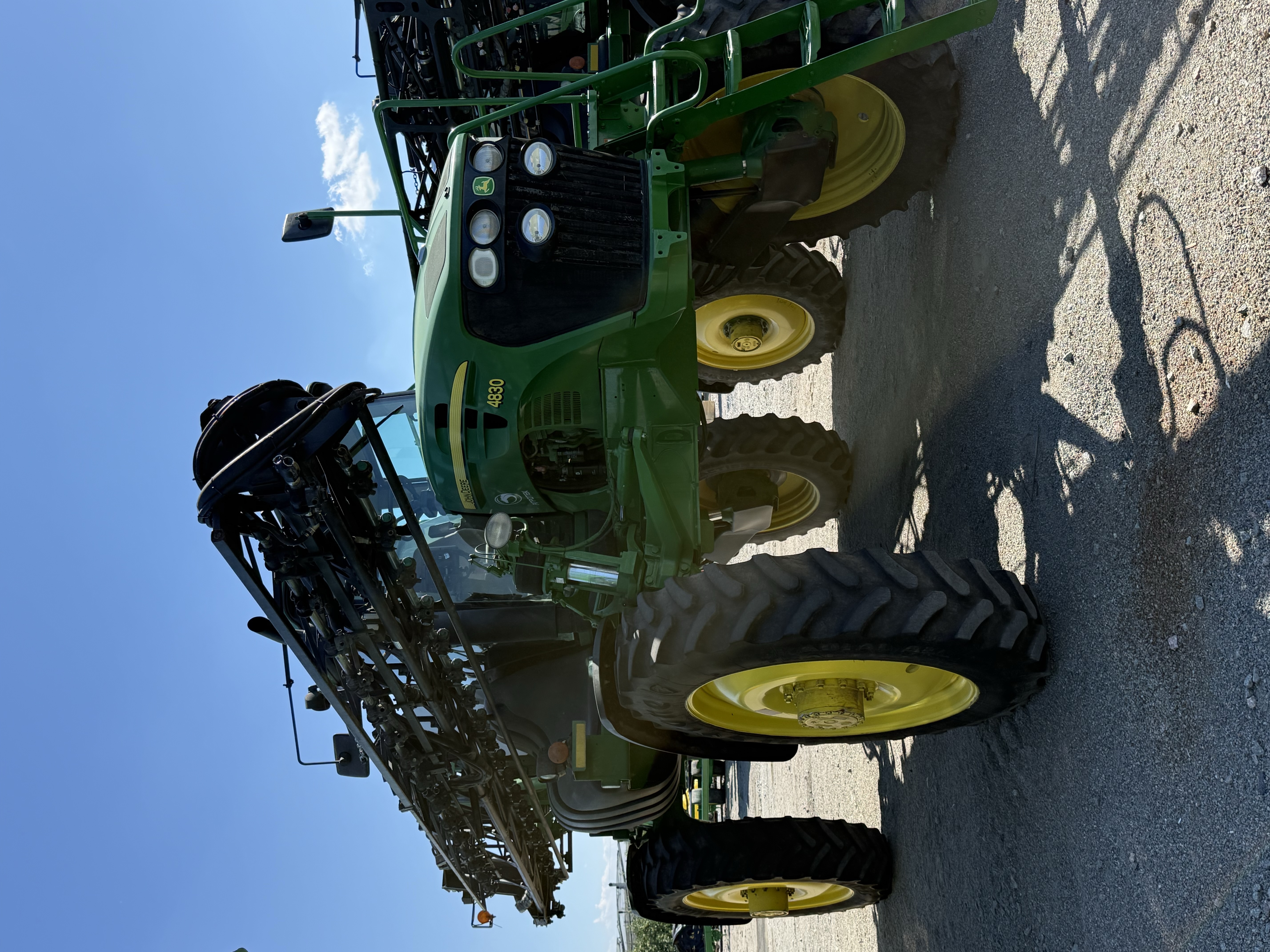 Опрыскиватель John Deere - 4830, 2012