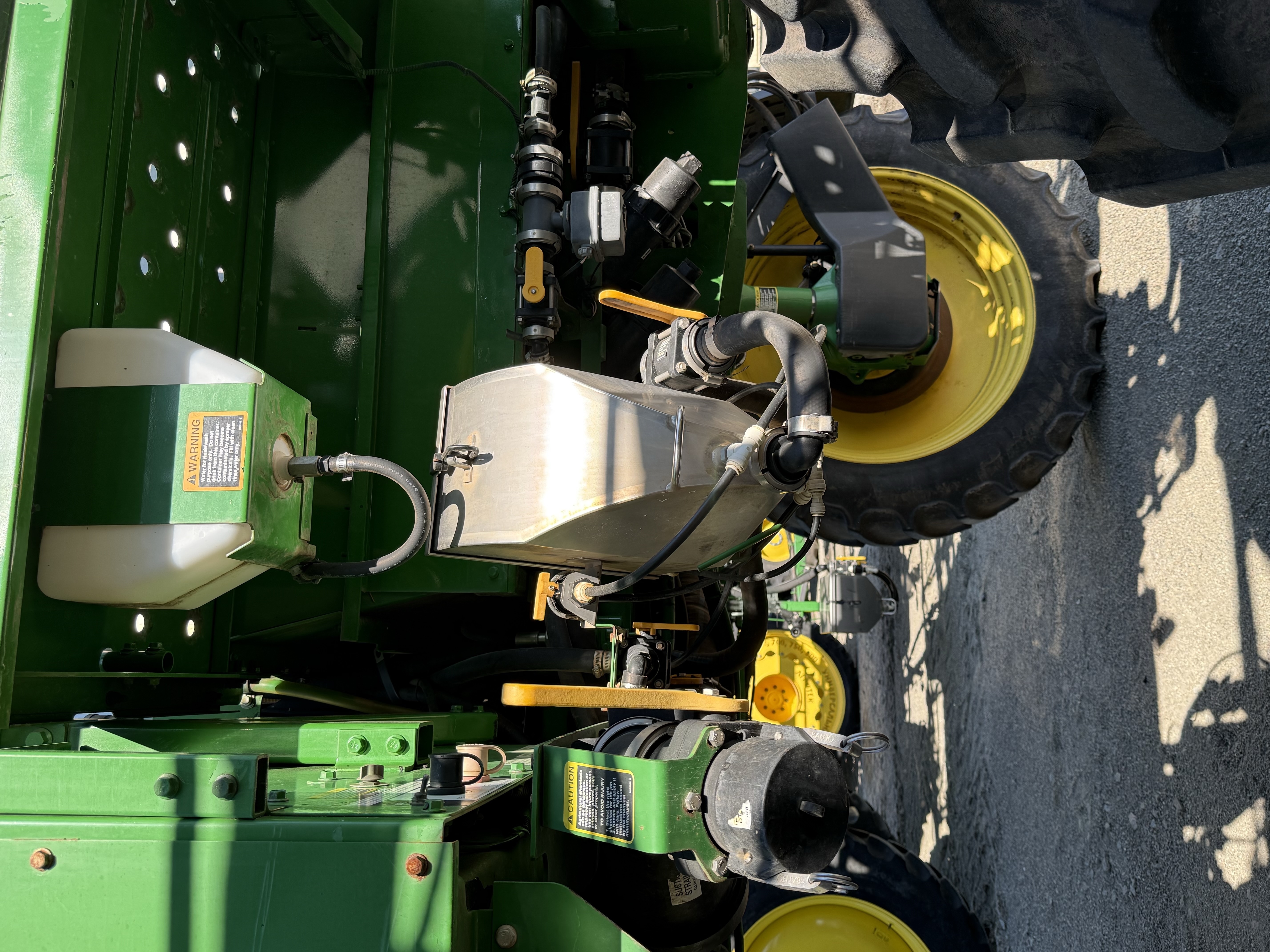 Опрыскиватель John Deere - 4830, 2012