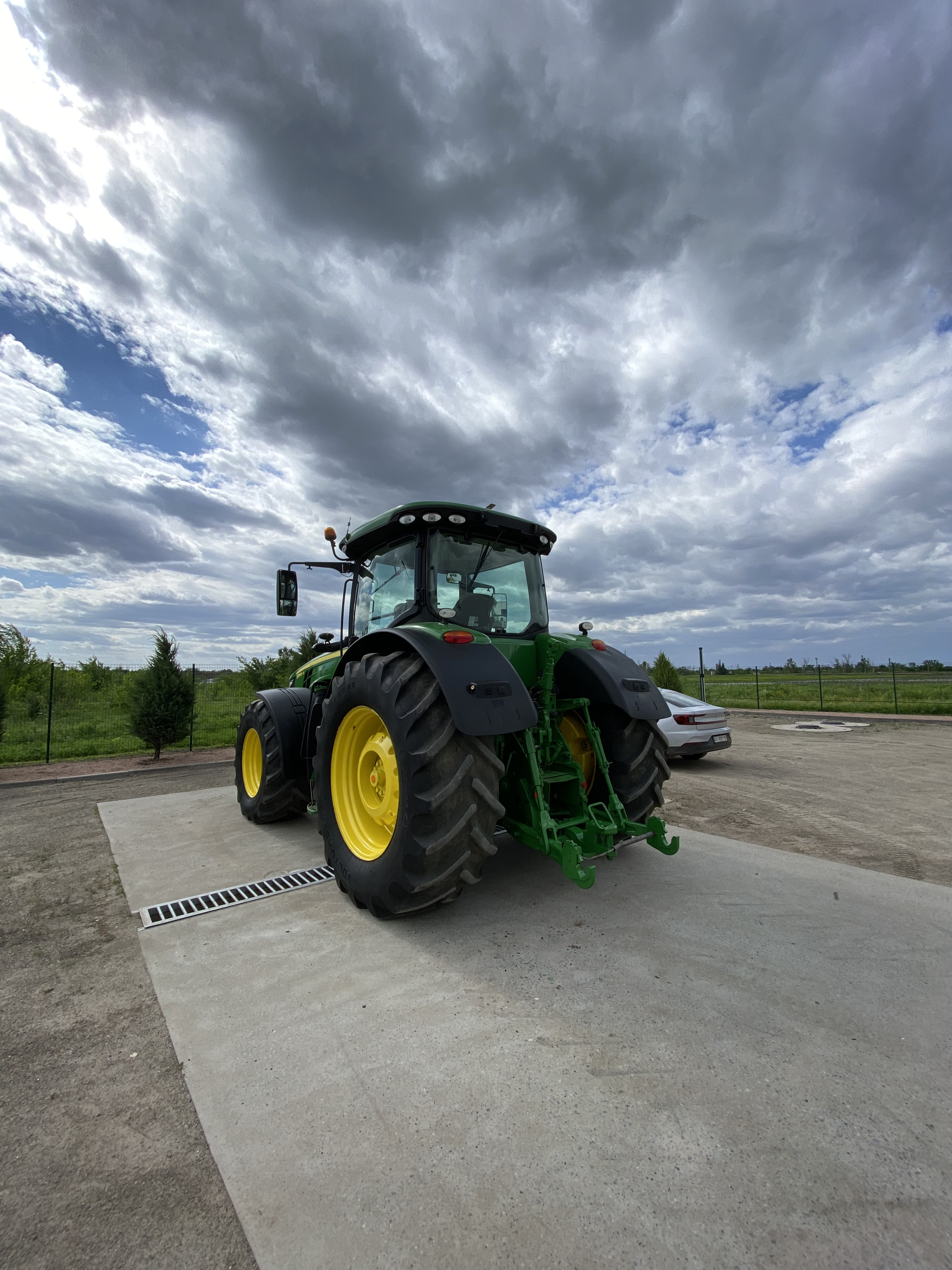 Трактор John Deere - 8345R, 2019