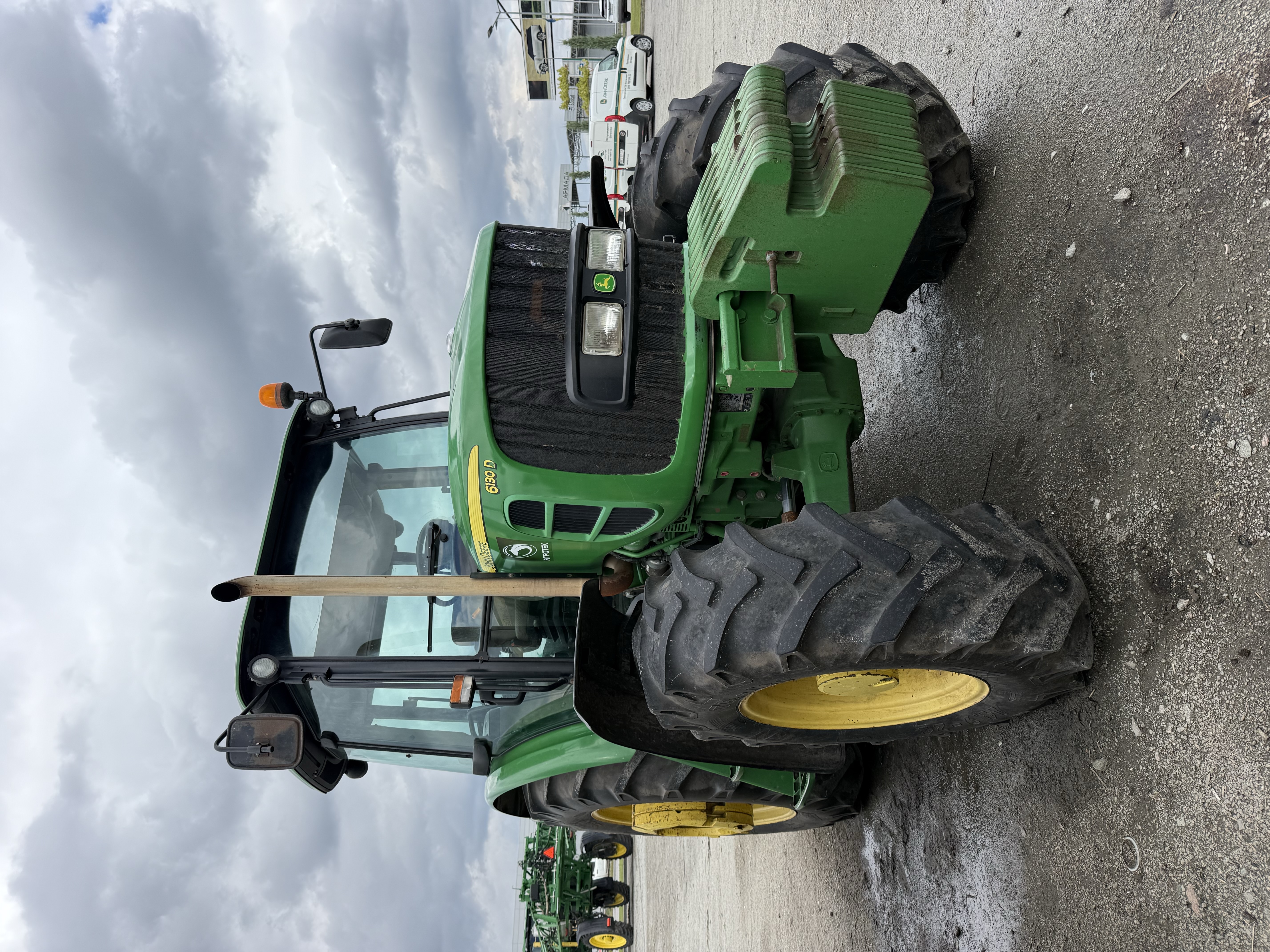 Трактор John Deere - 6130D, 2012
