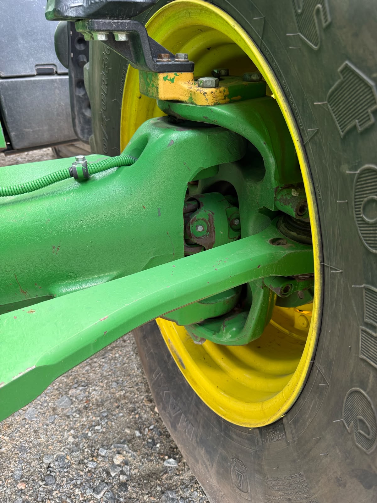 Трактор John Deere - 8335R, 2012