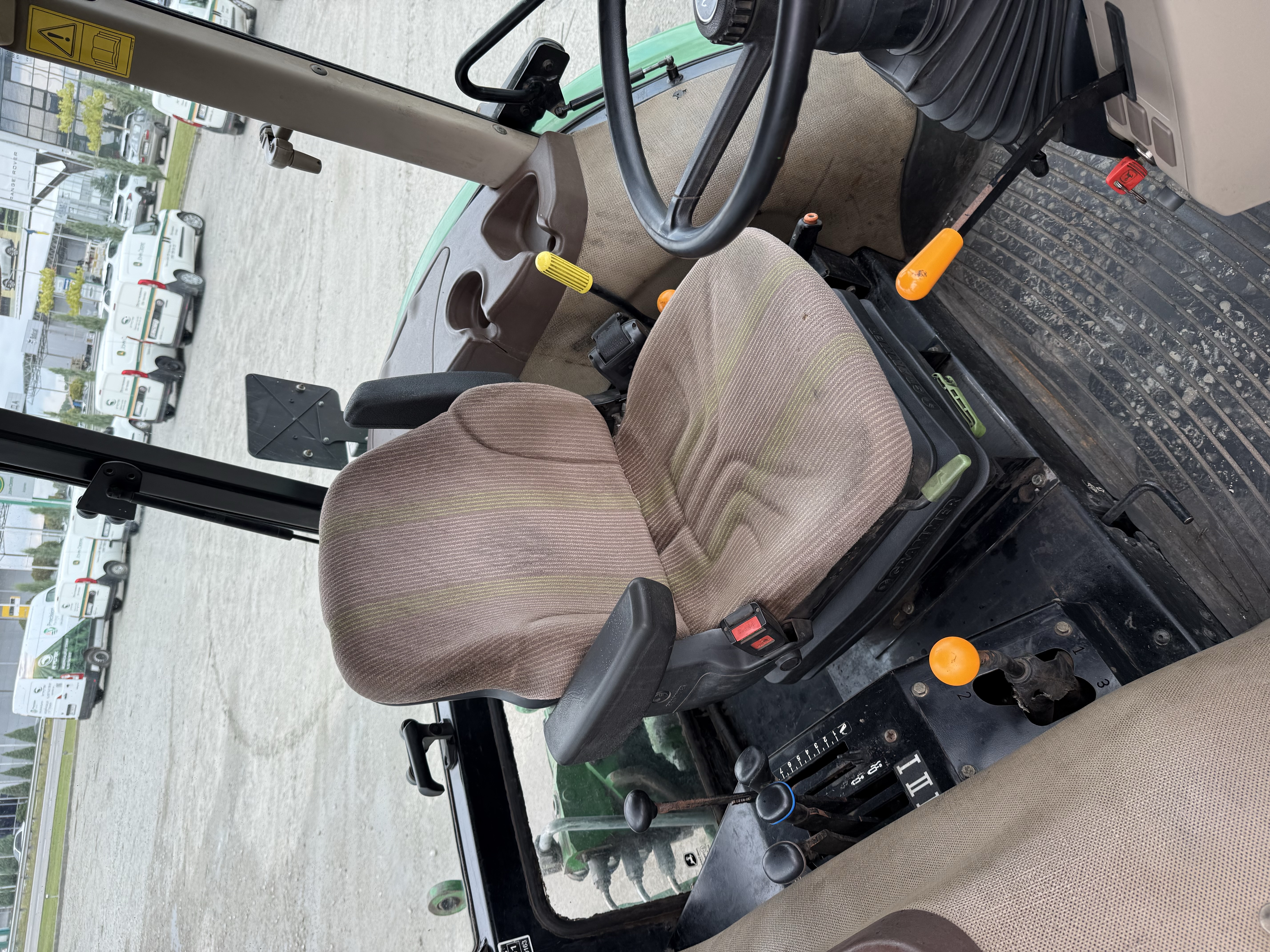 Трактор John Deere - 6130D, 2012