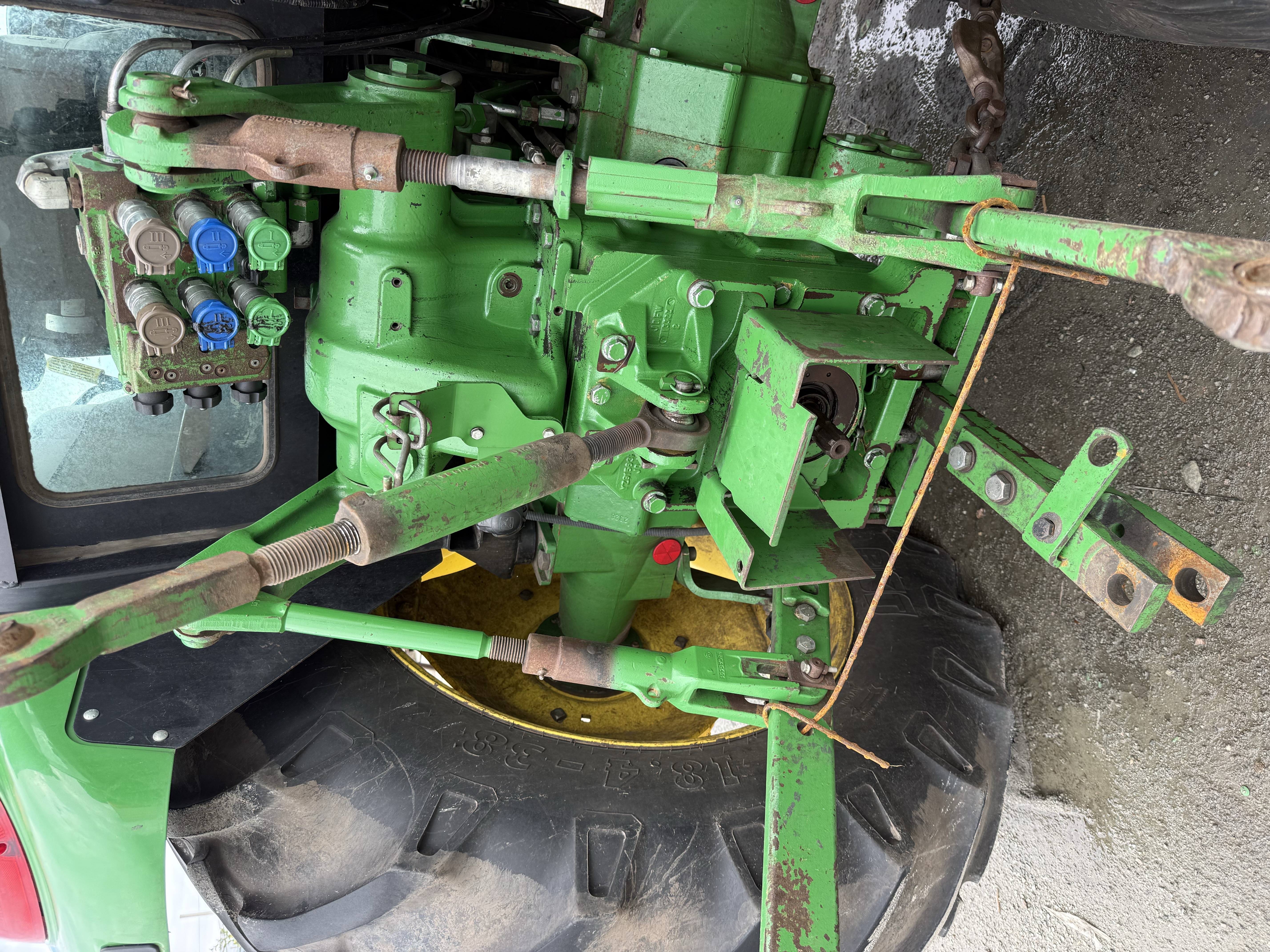 Трактор John Deere - 6130D, 2012