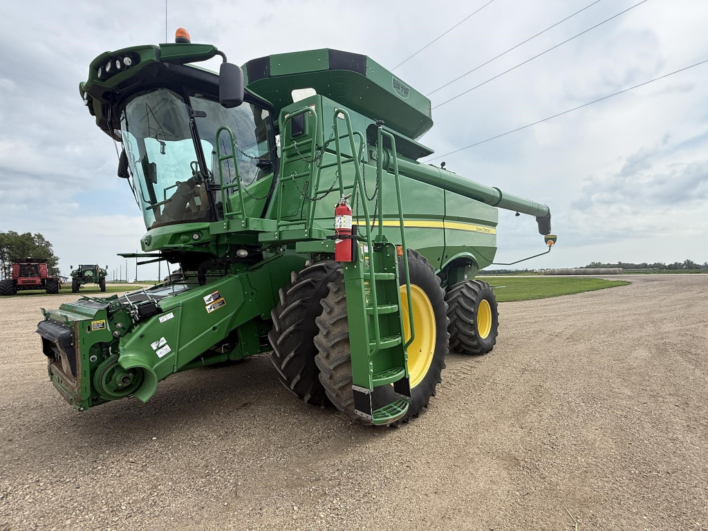 Комбайн John Deere - S670, 2013