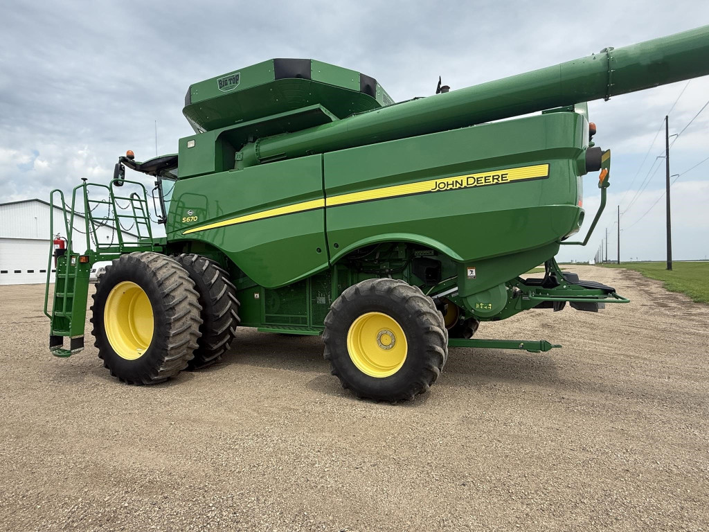 Комбайн John Deere - S670, 2013