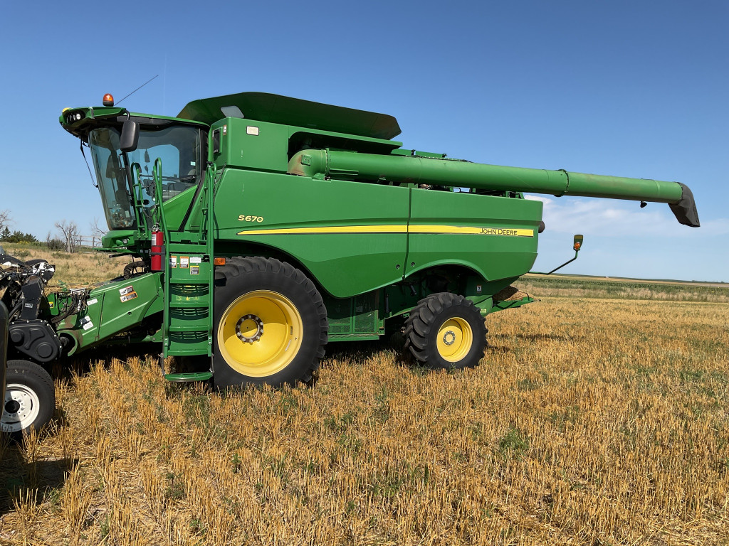 Комбайн John Deere - S670, 2013