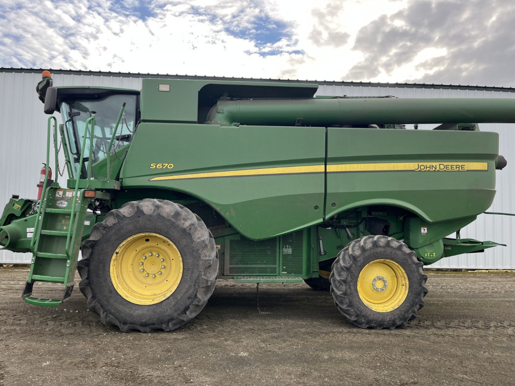 Комбайн John Deere - S670, 2012