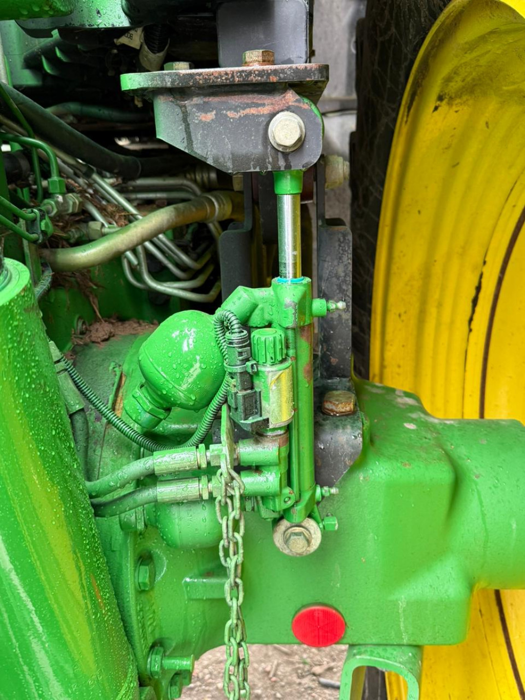 Трактор John Deere - 6215R, 2016
