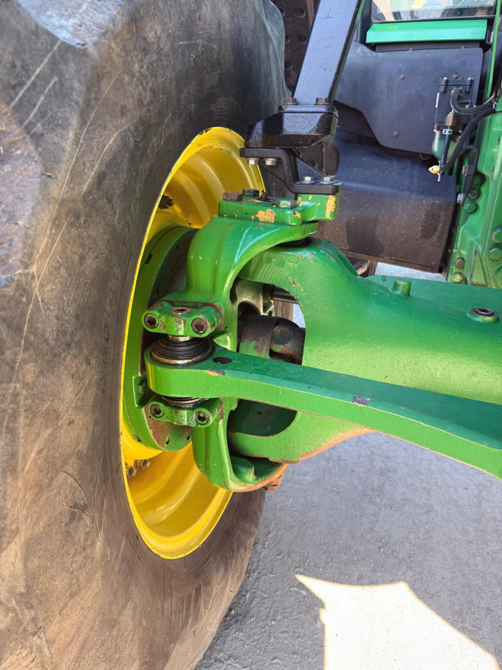 Трактор John Deere - 8310R, 2013