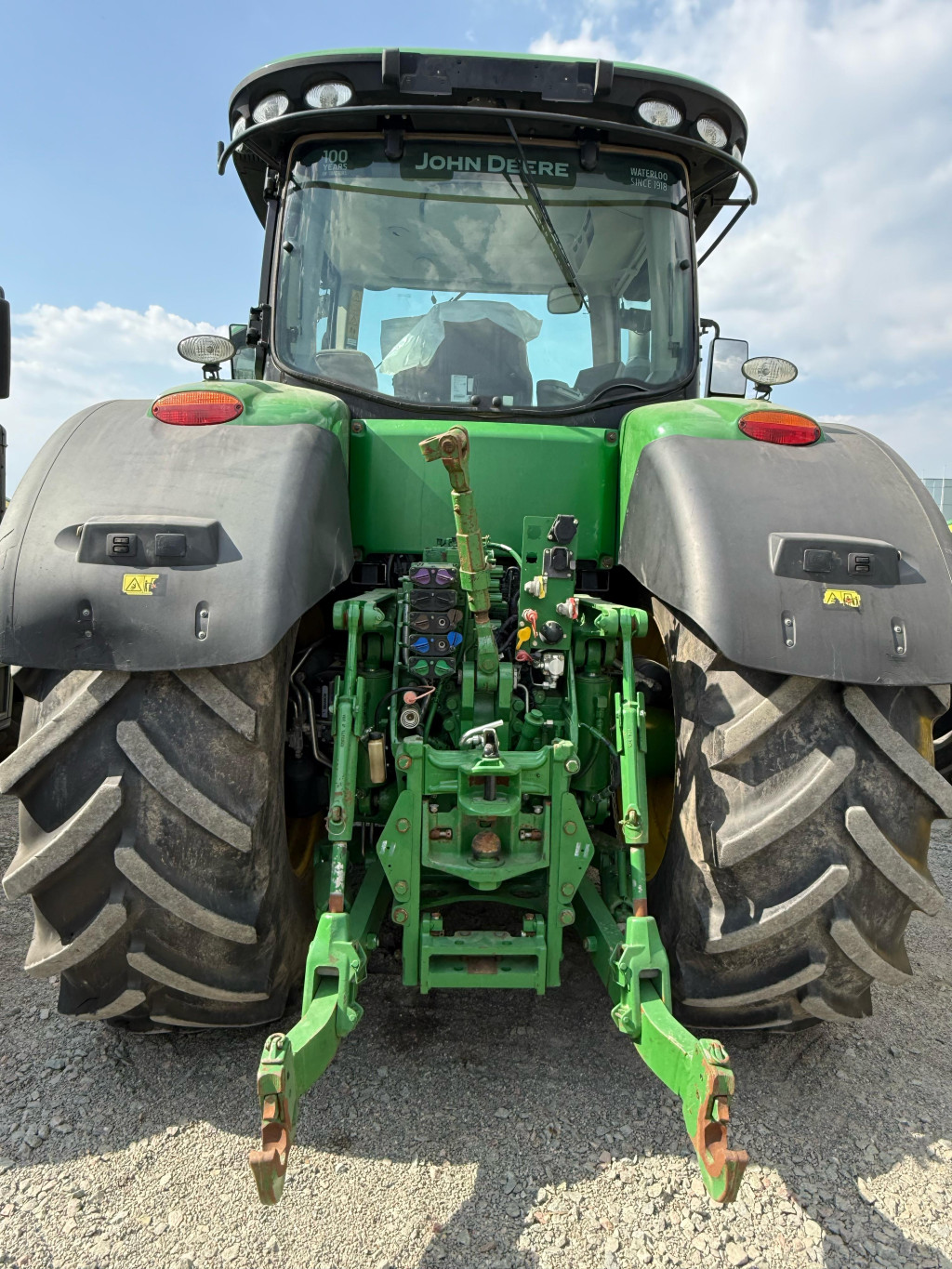 Трактор John Deere - 8320R, 2018