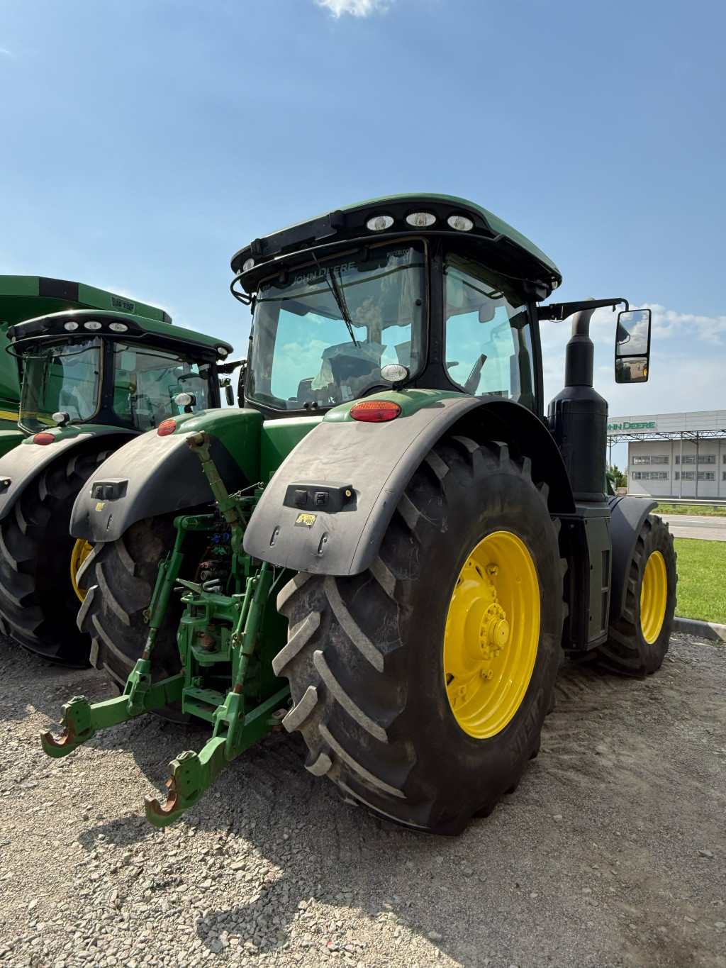Трактор John Deere - 8320R, 2018